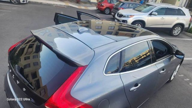 VOLVO V40 2018 (ARICA)