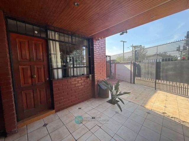 Casa En La Florida! Casa Esquina Con Gran Potencial