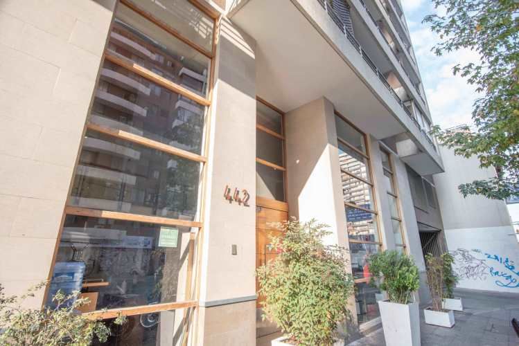 Av. Portugal 442 [530-4]