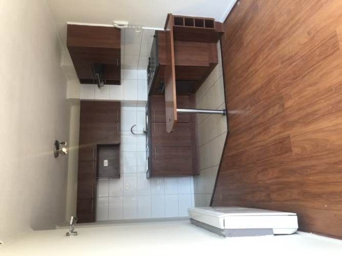 Av. Portugal 442 [530-4]