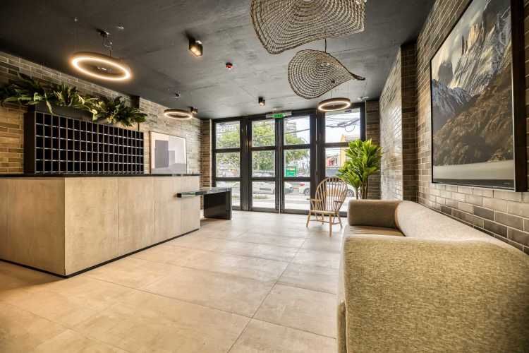 Lia Aguirre [2731-1]