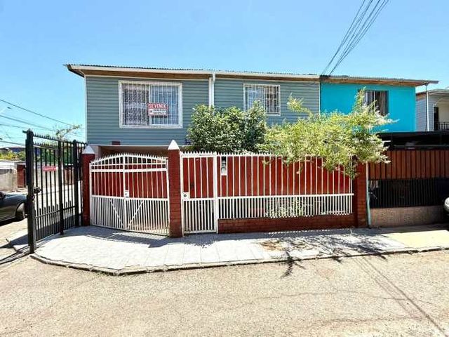 Casa de esquina - Pasaje cerrado (134785)