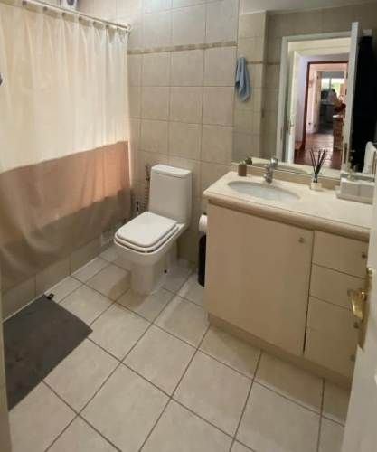 VENTA CASA PROVENZAL EN PIEDRA ROJA, 3D + SERVICIO + PISCINA + TERRAZA TECHADA + QUINCHO ¡A PASOS DEL COLEGIO SAN JOSÉ Y VERBO DIVINO!