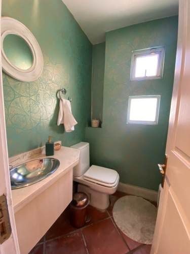 VENTA CASA PROVENZAL EN PIEDRA ROJA, 3D + SERVICIO + PISCINA + TERRAZA TECHADA + QUINCHO ¡A PASOS DEL COLEGIO SAN JOSÉ Y VERBO DIVINO!