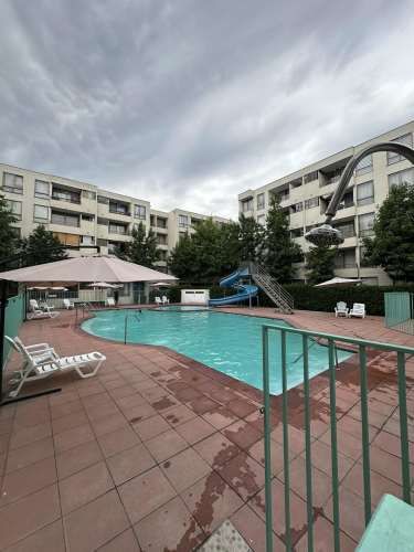 A minutos de metro Los Quillayes/ 3dormitorios estacionamiento