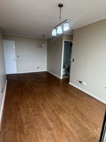 A minutos de metro Los Quillayes/ 3dormitorios estacionamiento