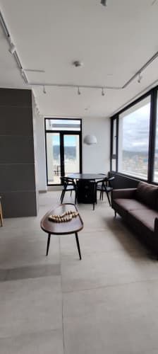 ESPECTACULAR DEPARTAMENTO NUEVO, SEMIAMOBLADO