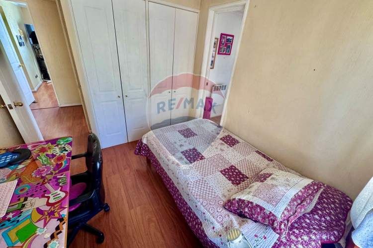 Casa en venta 5d + 4 b, piscina.