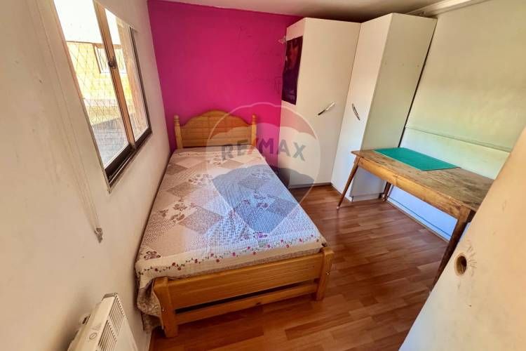 Casa en venta 5d + 4 b, piscina.