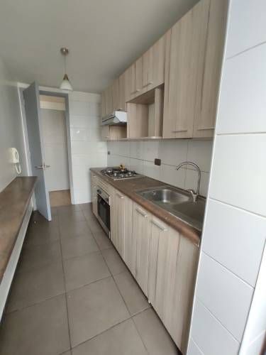 OPORTUNIDAD DEPTO  METRO MACUL 2D/2B/BODEGA, EST