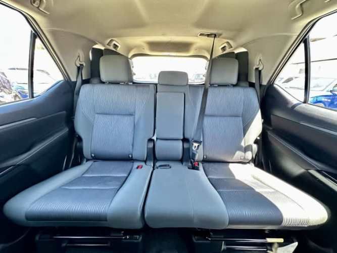 Toyota Fortuner 2.7 Sr5 At 2023