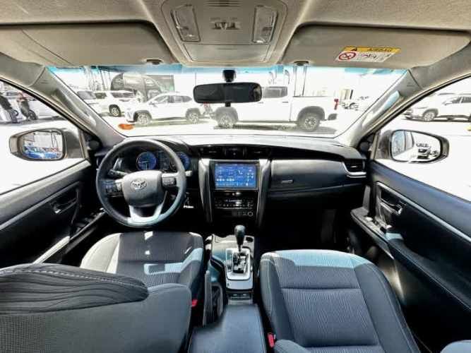 Toyota Fortuner 2.7 Sr5 At 2023