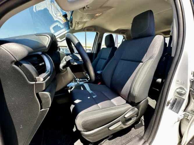 Toyota Fortuner 2.7 Sr5 At 2023