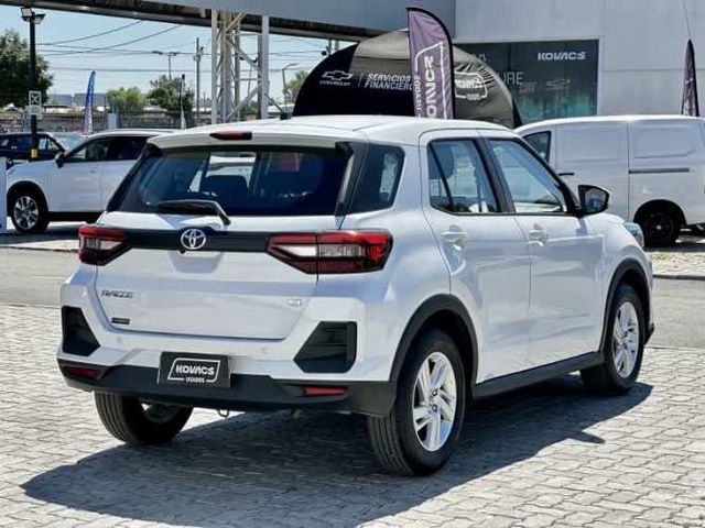 Toyota Raize 1.2 E Cvt At 2023