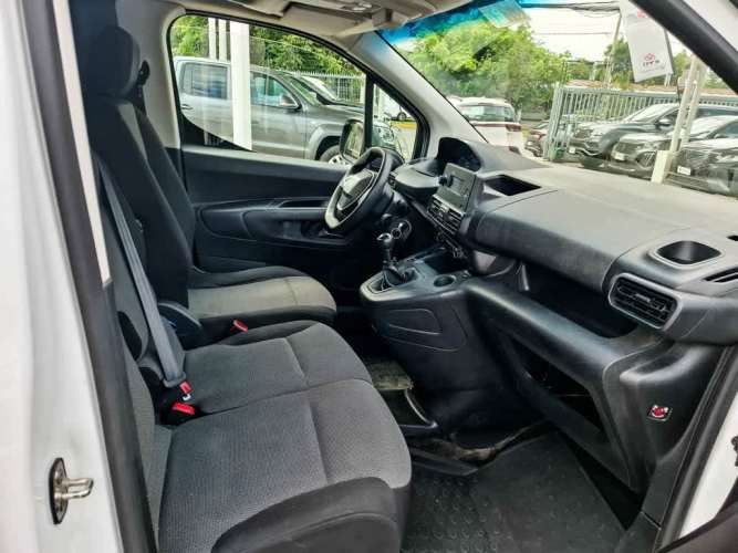 PEUGEOT PARTNER 2021