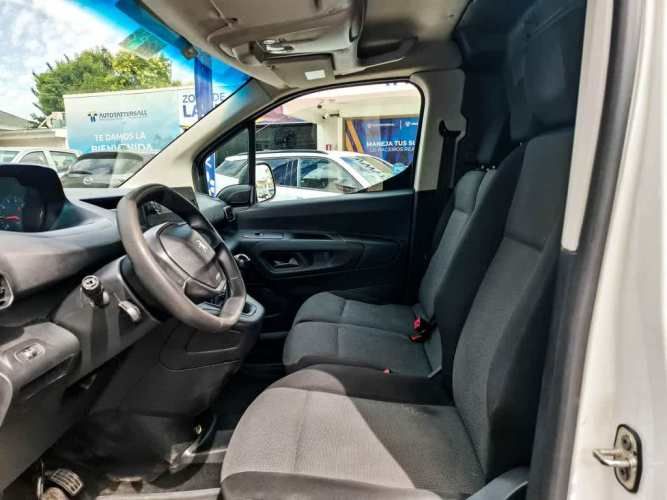 PEUGEOT PARTNER 2021