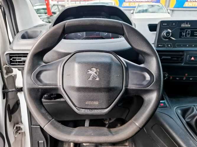 PEUGEOT PARTNER 2021