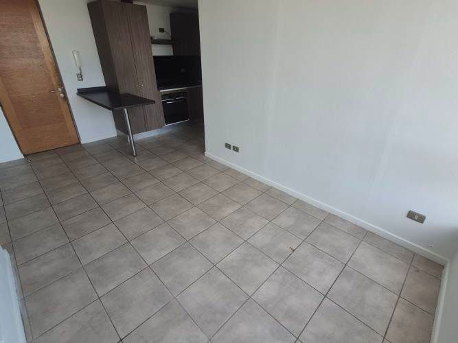 2 DORM MARIPOSA con ESTACIONAMIENTO metro MATTA a 2 CUADRAS