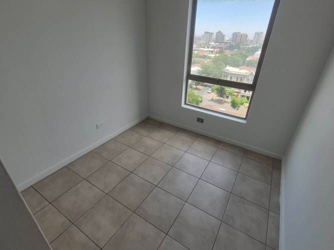 2 DORM MARIPOSA con ESTACIONAMIENTO metro MATTA a 2 CUADRAS