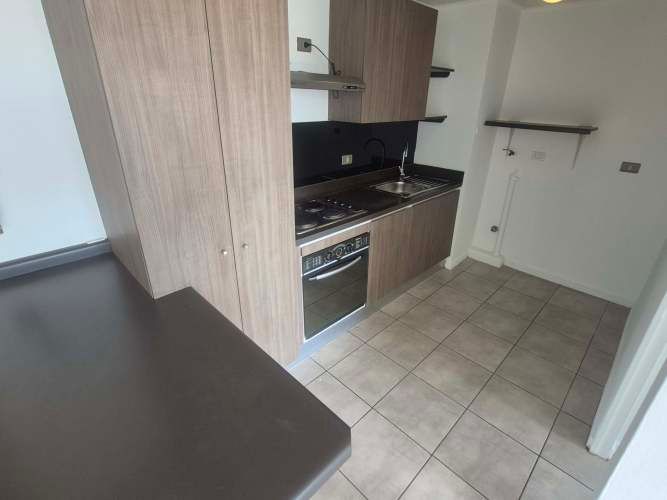 2 DORM MARIPOSA con ESTACIONAMIENTO metro MATTA a 2 CUADRAS