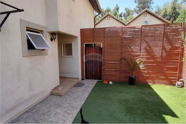 Amplia casa familiar en huechuraba