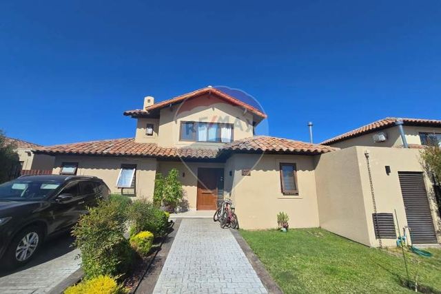 Arriendo en piedra roja