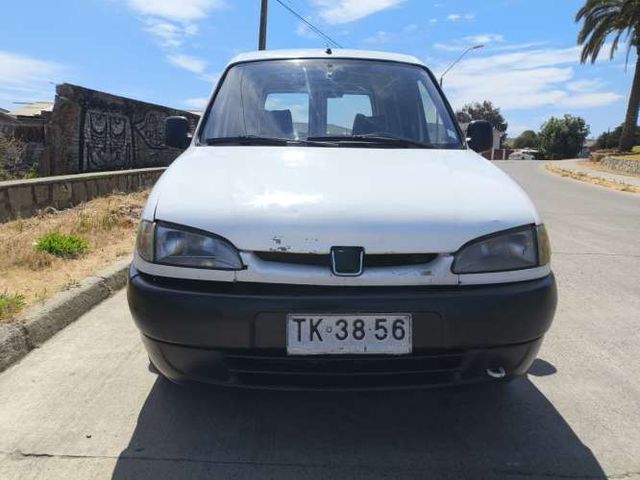 Furgón Peugeot Partner 2000