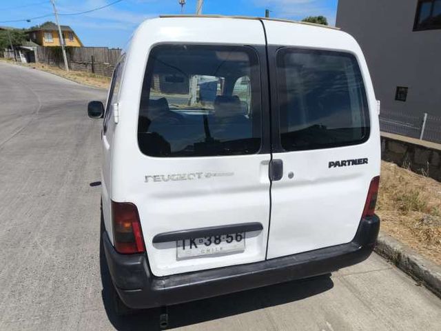 Furgón Peugeot Partner 2000
