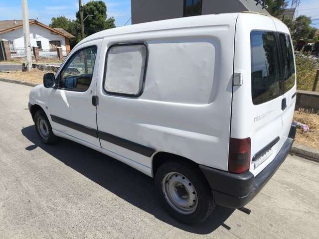 Furgón Peugeot Partner 2000