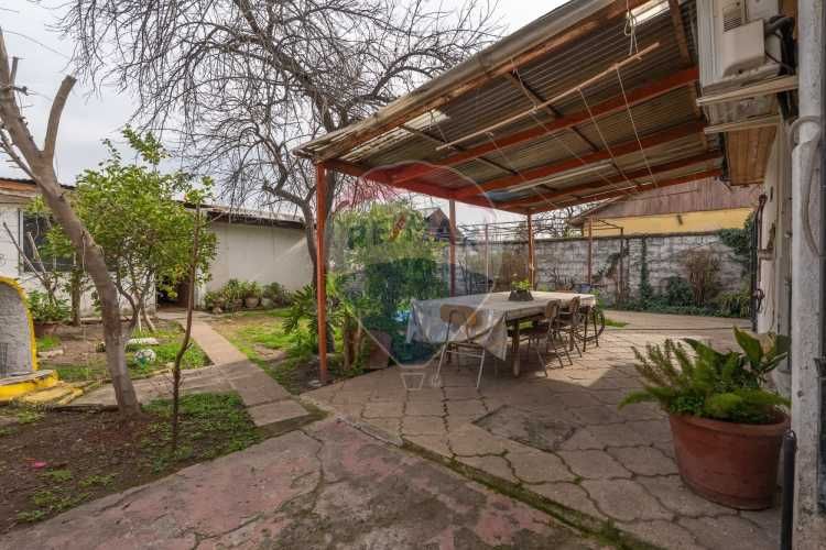 Espectacular y amplia casa en la cisterna 4d + 2b