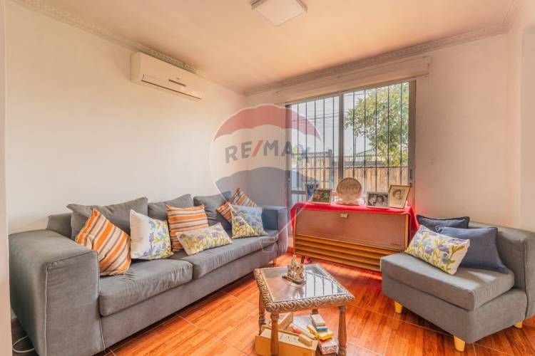 Espectacular y amplia casa en la cisterna 4d + 2b