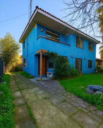 Hermosa casa con gran terreno en Villa El Alba, Puente Alto