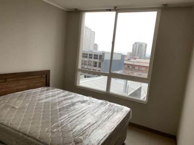 A PASOS METRO MATTA SE ARRIENDA CÓMODO DEPARTAMENTO