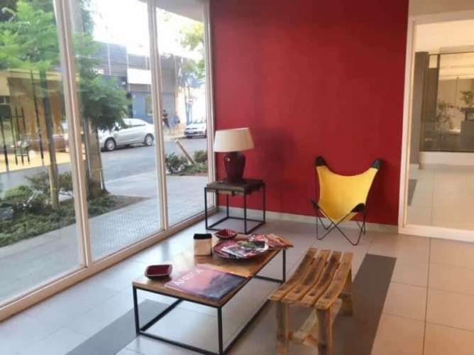 A PASOS METRO MATTA SE ARRIENDA CÓMODO DEPARTAMENTO