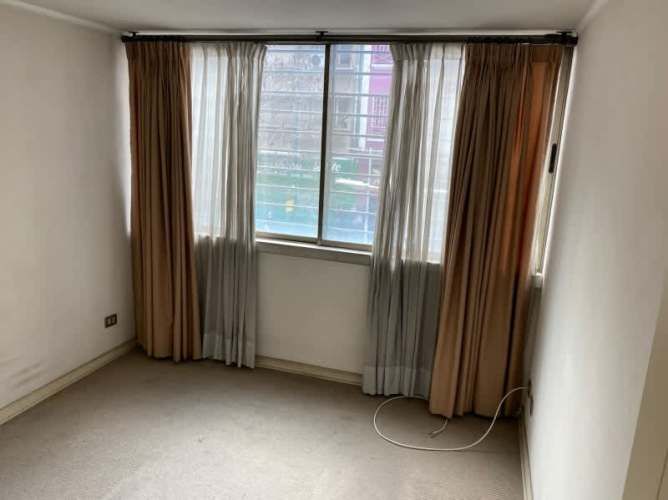 ILUMINADO DEPARTAMENTO IDEAL PARA INVERSIÓN INMOBILIARIA