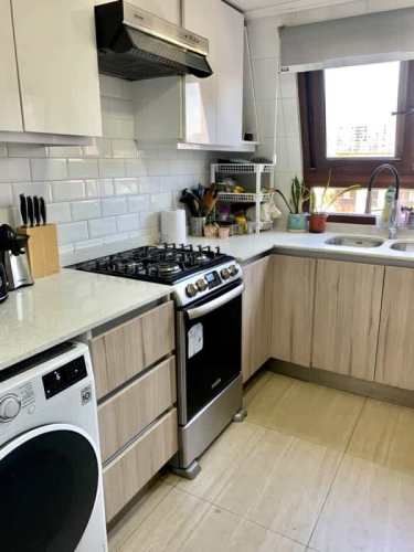 AMPLIO Y CÓMODO DEPARTAMENTO, RECIÉN REMODELADO