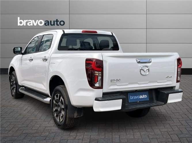 MAZDA BT-50 2025