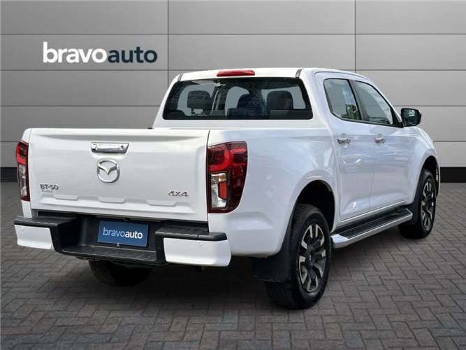 MAZDA BT-50 2025