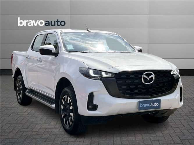 MAZDA BT-50 2025