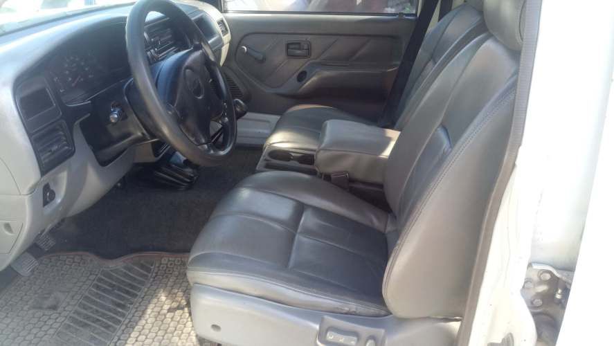 CHEVROLET LUV WORK 2.8 TURBO DIESEL