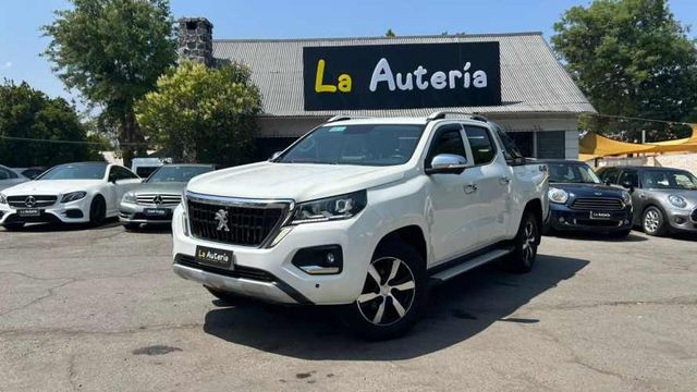 Peugeot Landtrek 4X4 1.9 MT (2023)
