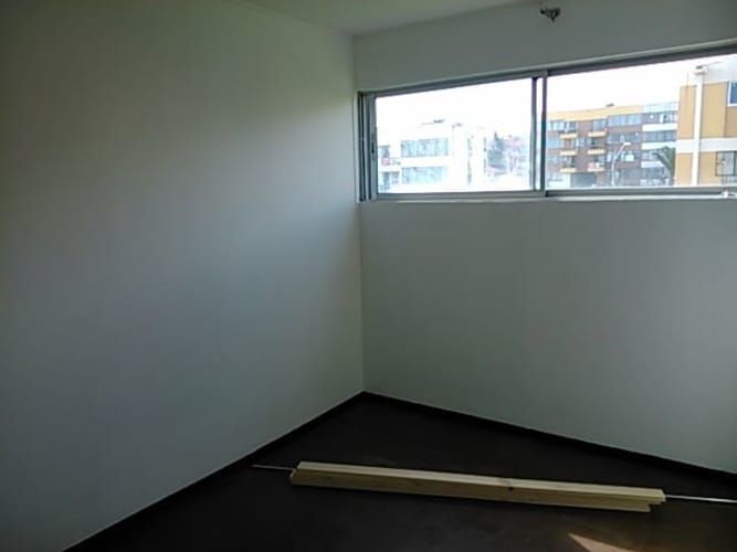 Departamento central, 4to. piso sin ascensor