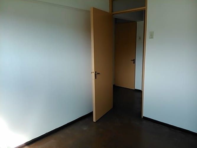 Departamento central, 4to. piso sin ascensor