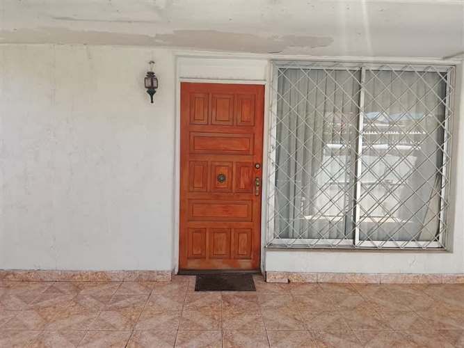 CASA Casa en Venta San Bernardo Villa Chena 208 mts2