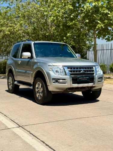 MITSUBISHI MONTERO HP 4X4