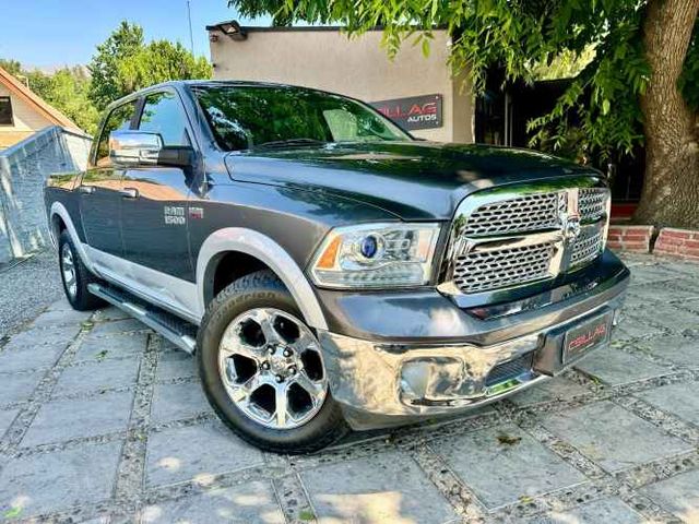 DODGE RAM 1500 LARAMIE HEMI 5.7 4X4  2016