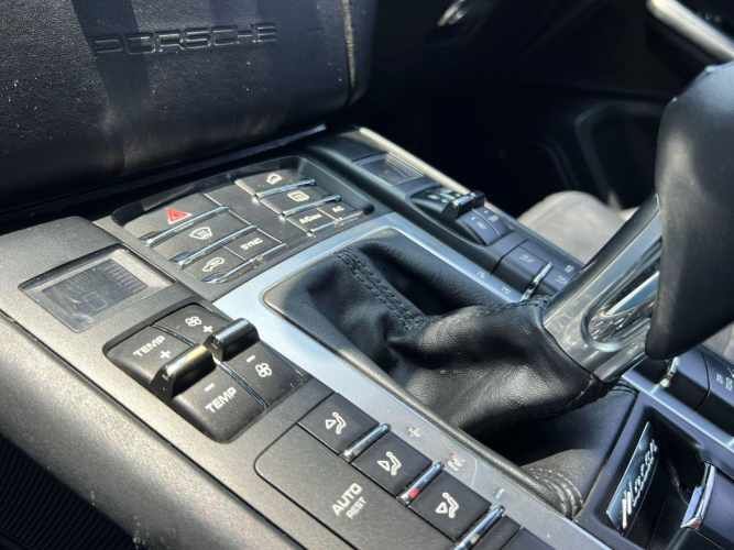 PORSCHE CAYENNE S 3.0  2015