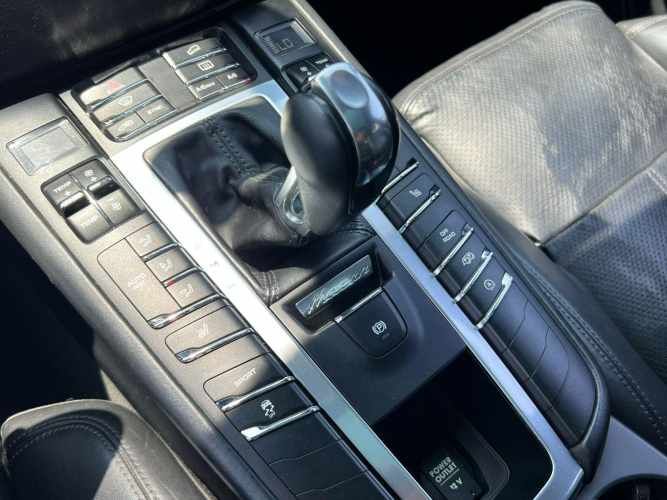 PORSCHE CAYENNE S 3.0  2015