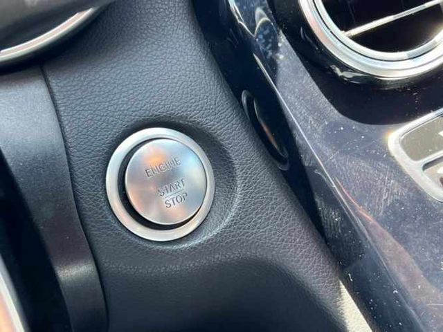 MERCEDES-BENZ C250 LOOK AMG 2016