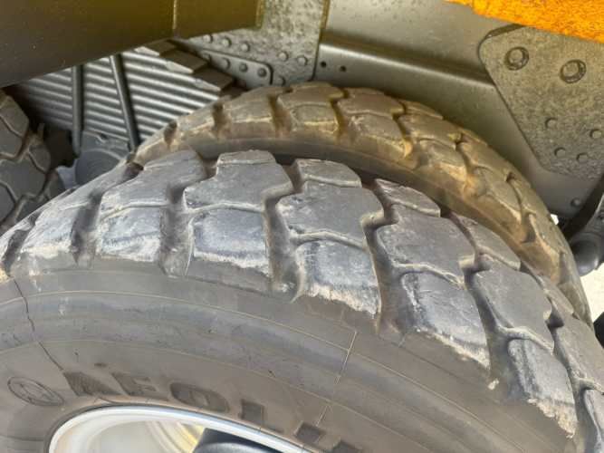 Camión Tolva Volvo FMX